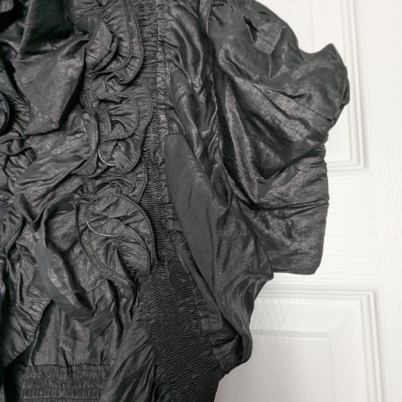 Gorgeous Women's Black Bolero/Shrug/Jacket - Picture 4 of 8